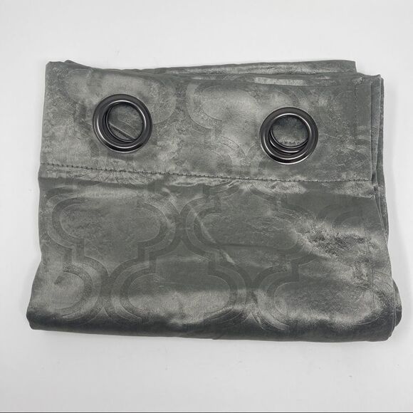 Gloria Blackout Panels with Grommets Set of 2 Light Grey Polyester Extra Wide - Picture 2 of 8